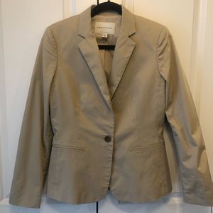 Banana Republic Classic lined khaki blazer in flawless condition